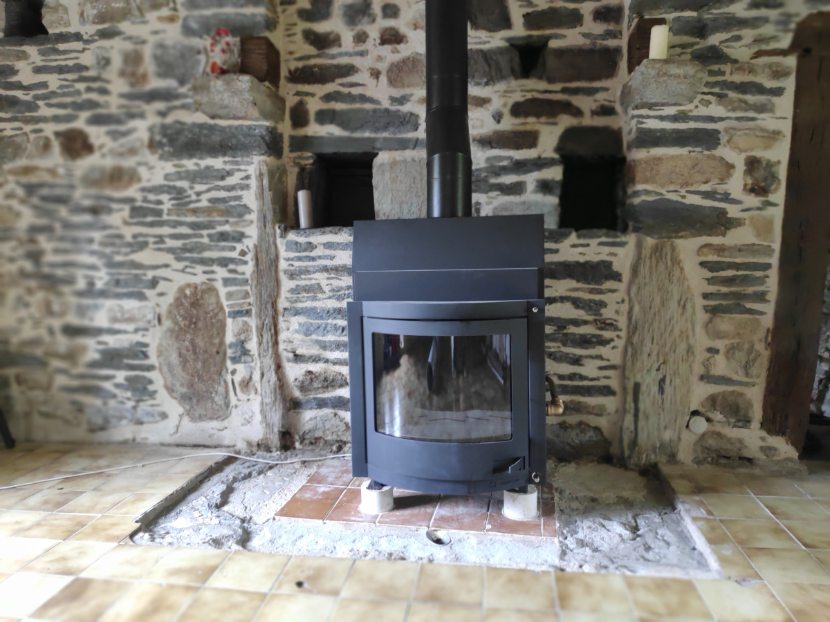 Poêle bouilleur à Cléguérec